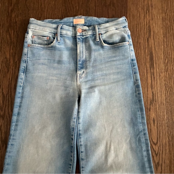 Mother Jeans, The Roller, Wash: California Cruiser 💙 - Picture 5 of 16